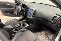 hopea Hyundai i30 2009 kuva 15.