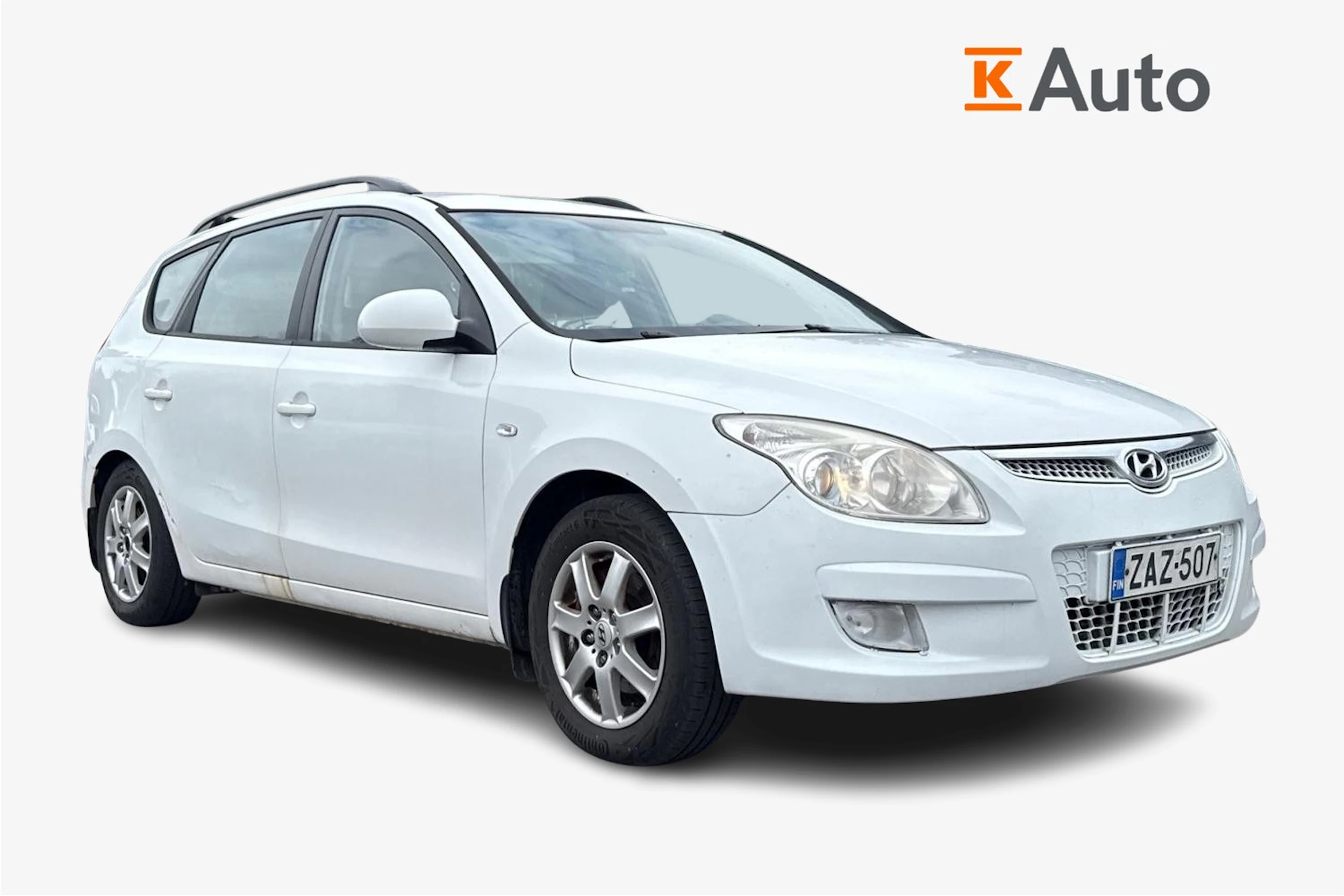 Valkoinen Hyundai i30 2009 kuva 1.