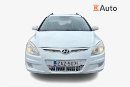 Valkoinen Hyundai i30 2009 kuva 4.