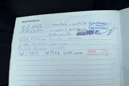 Valkoinen Hyundai i30 2009 kuva 19.