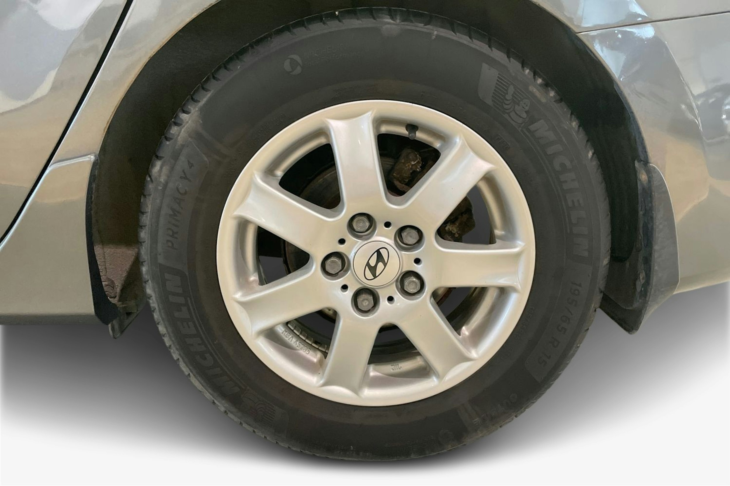 Harmaa Hyundai i30 2010 kuva 11.