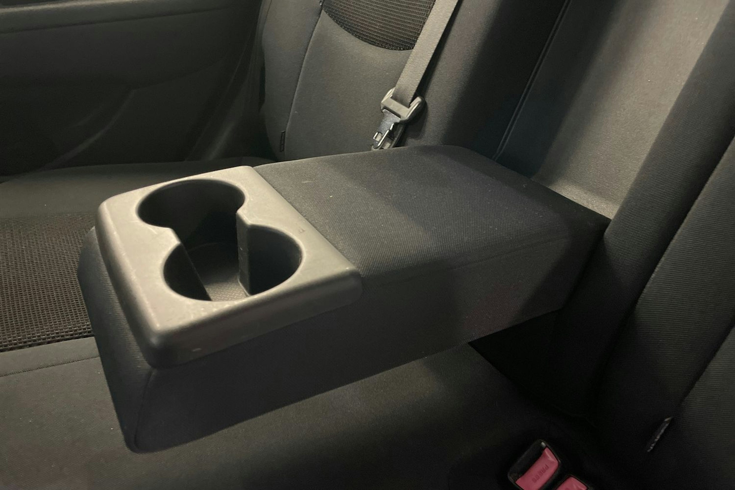 Harmaa Hyundai i30 2010 kuva 16.