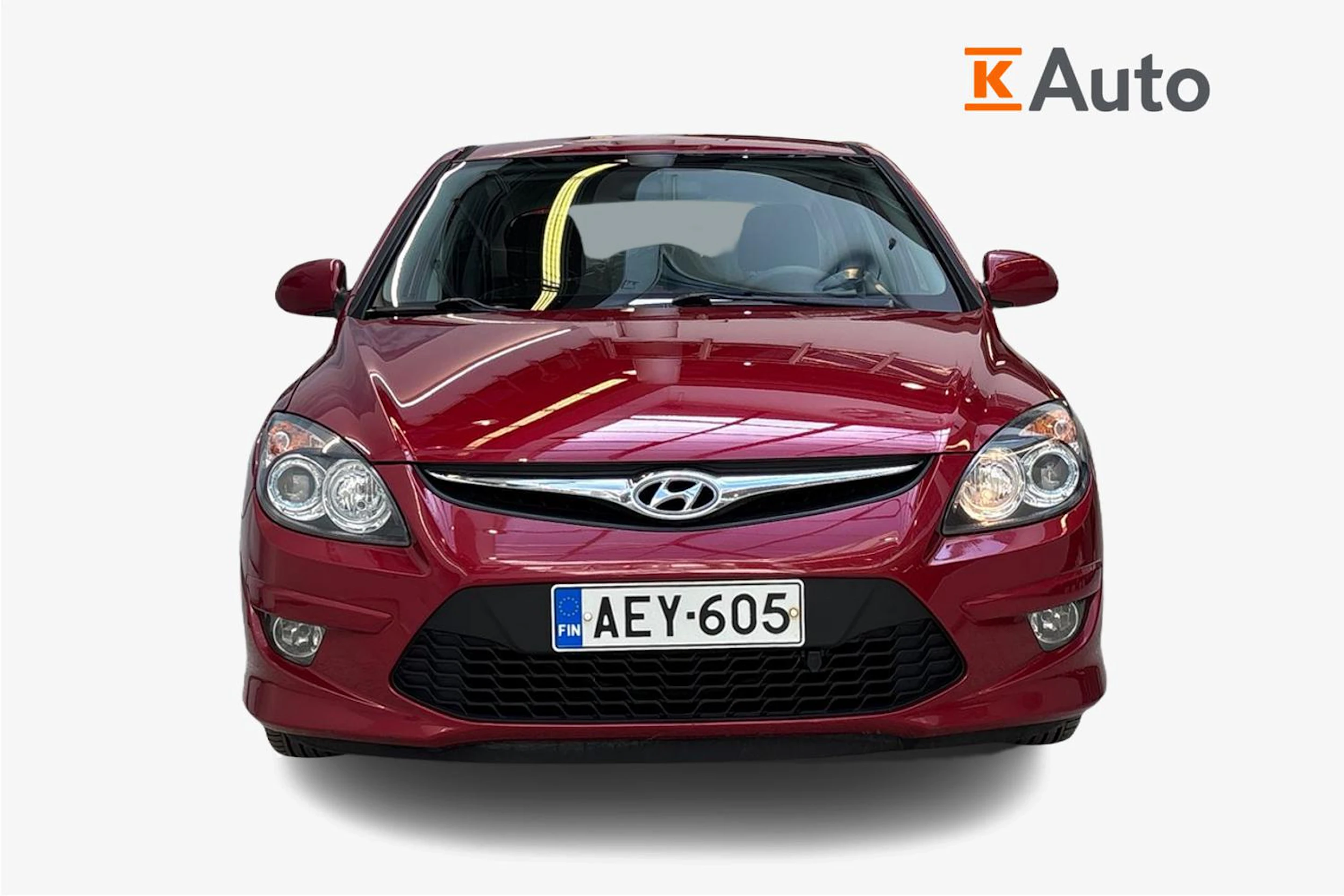 Punainen Hyundai i30 2011 kuva 5.