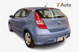 sininen Hyundai i30 2011 kuva 3.