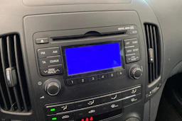 sininen Hyundai i30 2011 kuva 16.