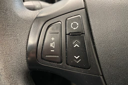 sininen Hyundai i30 2011 kuva 17.
