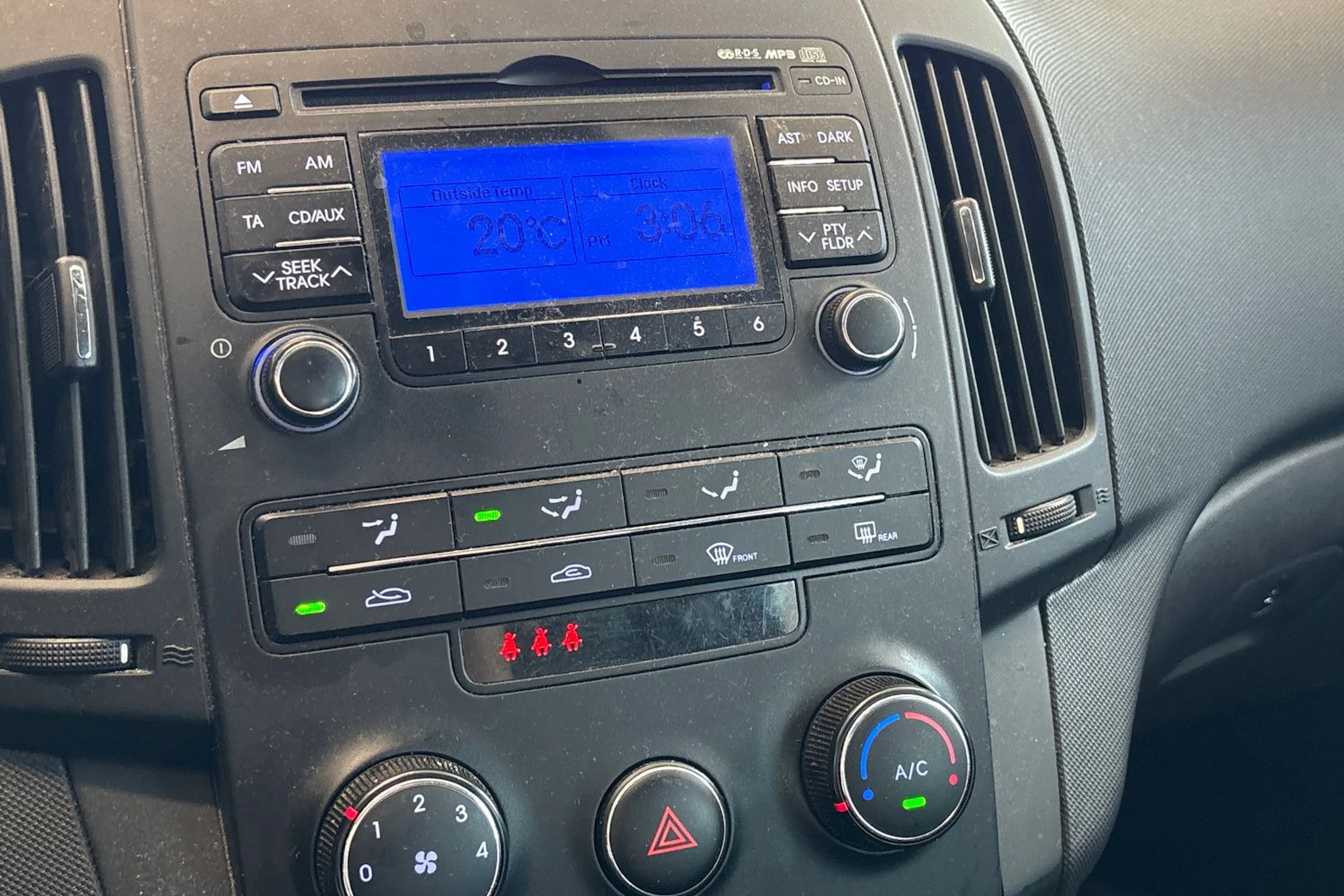Sininen Hyundai i30 2012 kuva 35.
