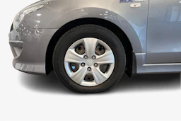 Harmaa Hyundai i30 2012 kuva 9.
