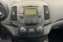 Harmaa Hyundai i30 2012 kuva 14.
