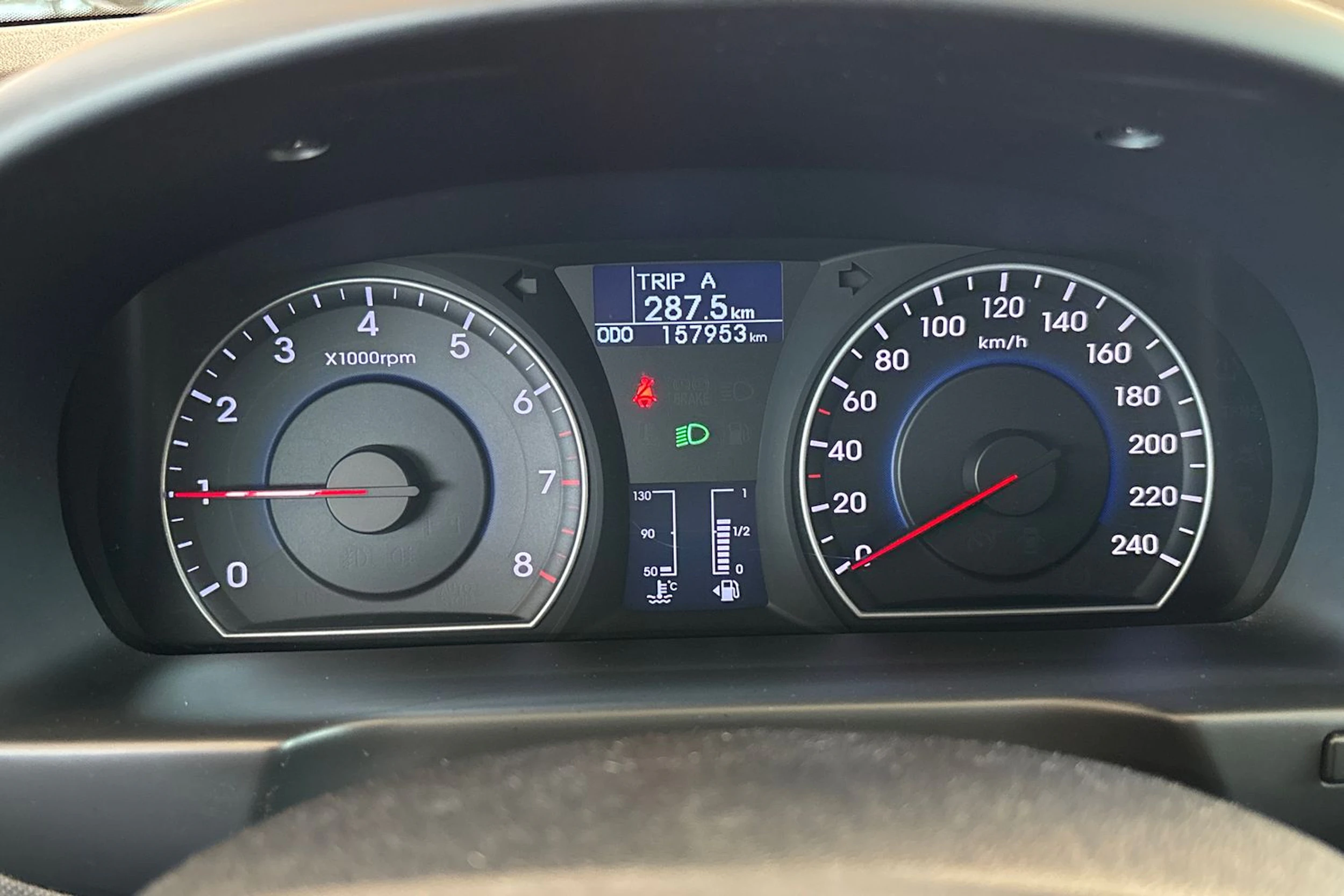 Harmaa Hyundai i30 2013 kuva 11.