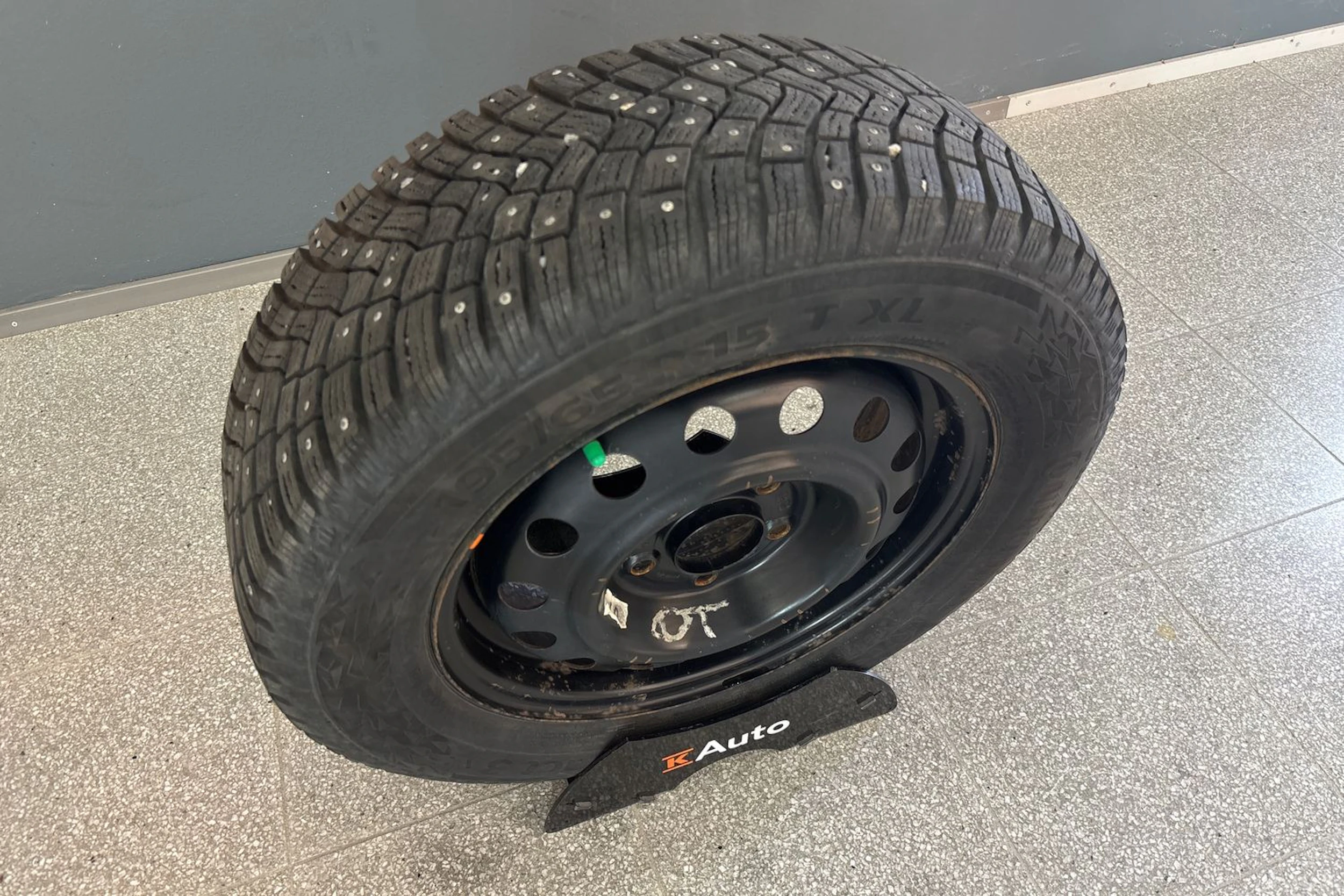 Harmaa Hyundai i30 2013 kuva 20.