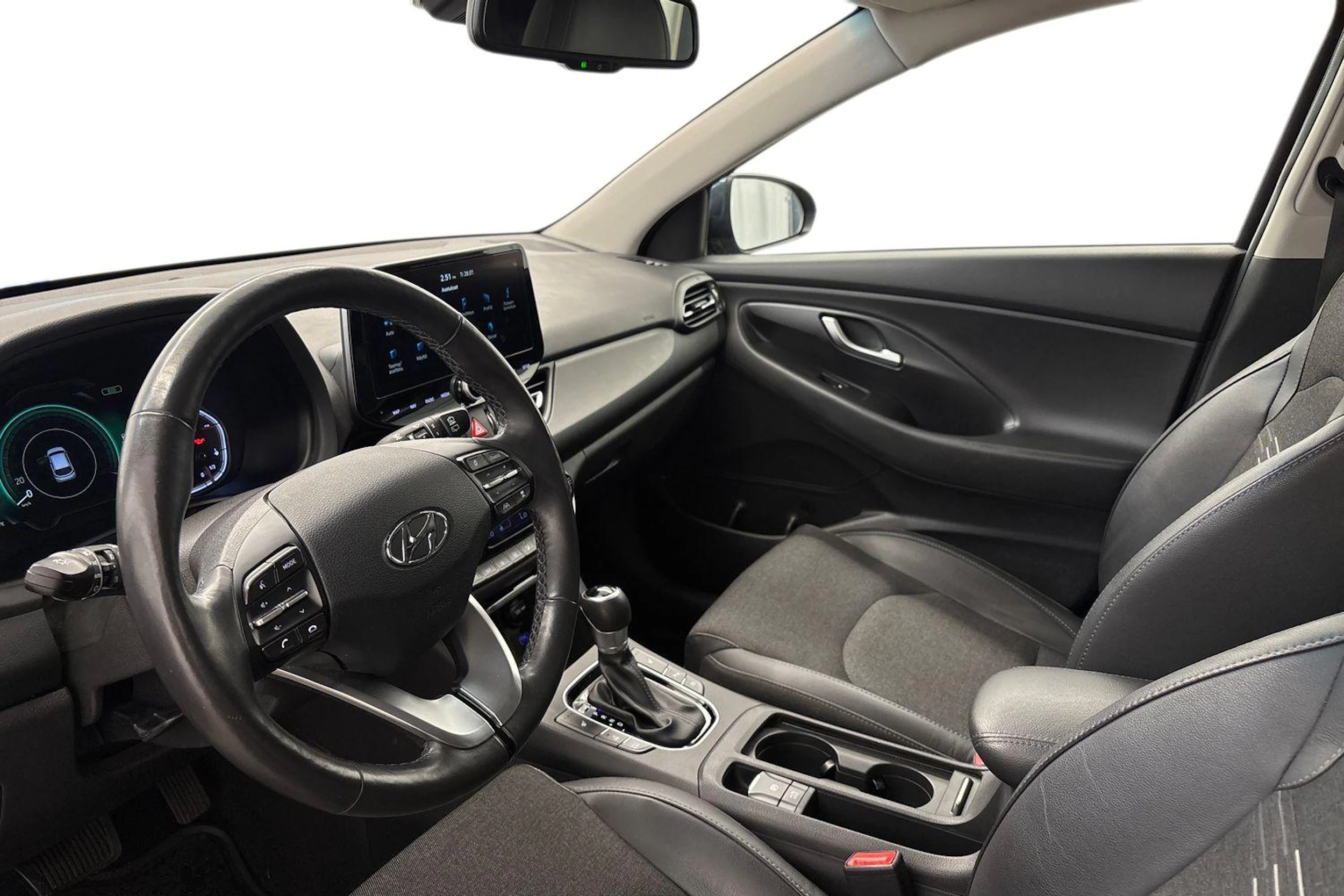 sininen Hyundai i30 2022 kuva 6.