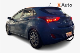 sininen Hyundai i30 5d 2012 kuva 2.