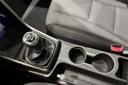 valkoinen Hyundai i30 5d 2012 kuva 17.