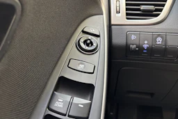 ruskea (beige) Hyundai i30 5d 2013 kuva 17.