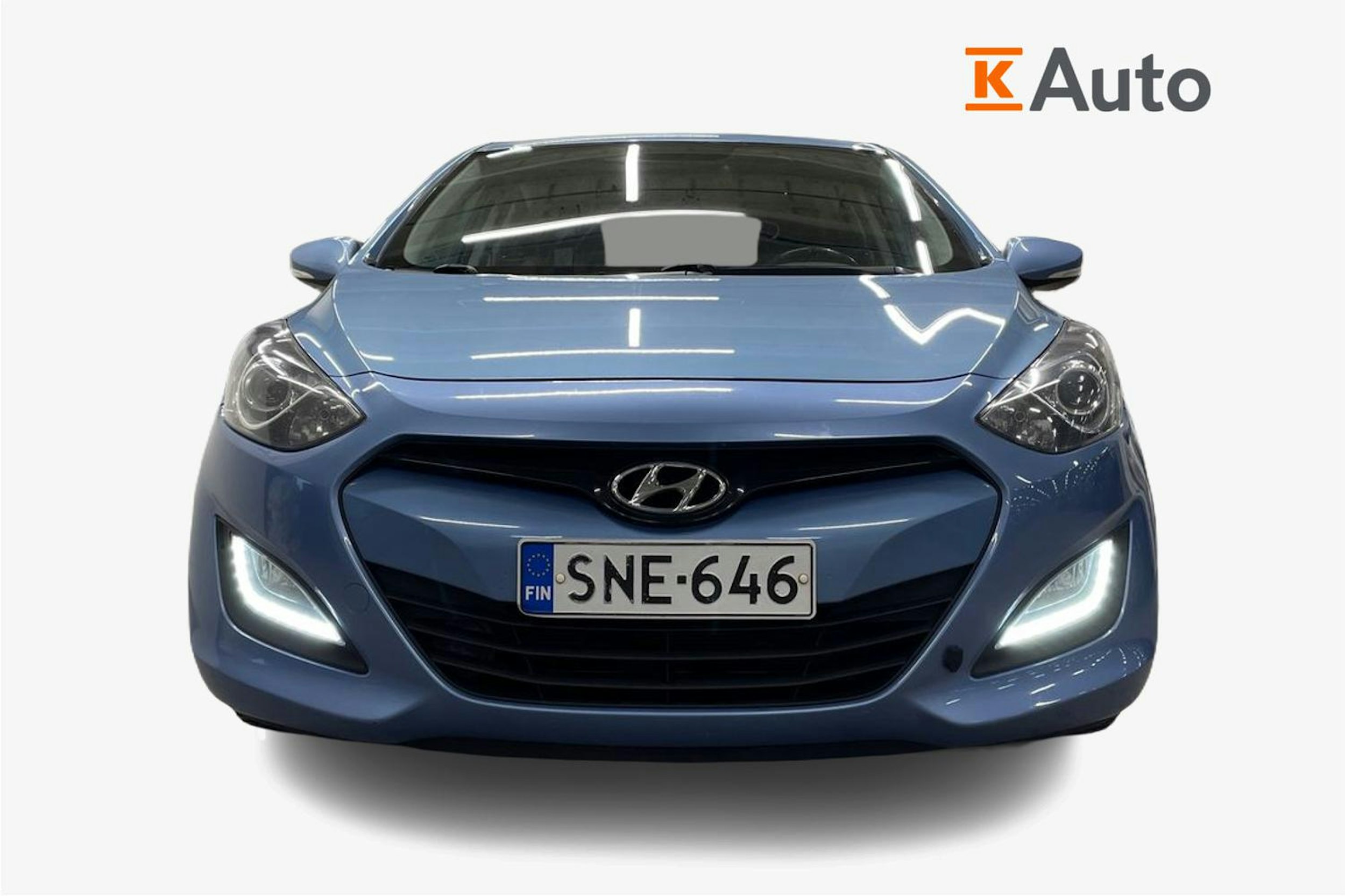 sininen Hyundai i30 5d 2013 kuva 5.