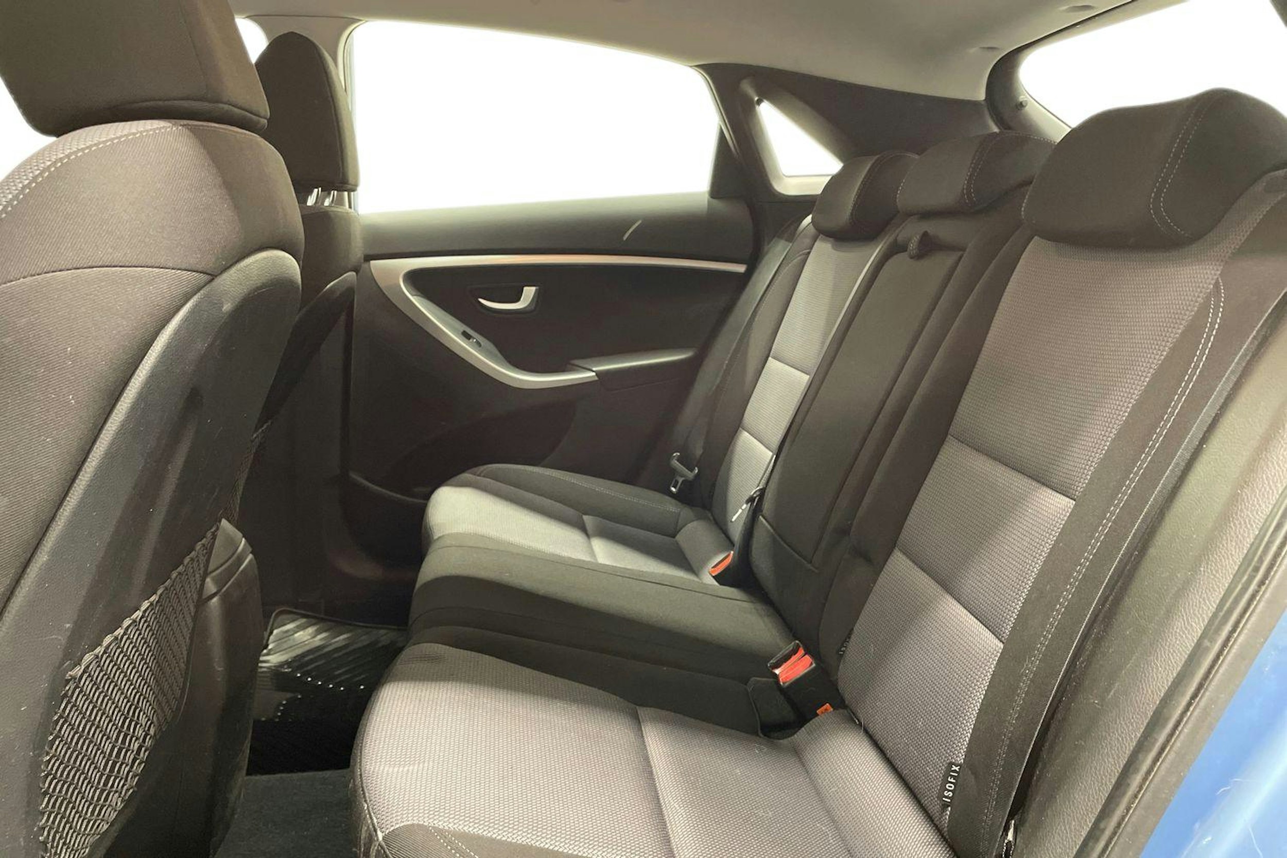 sininen Hyundai i30 5d 2013 kuva 10.