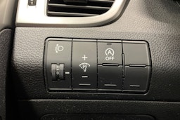 sininen Hyundai i30 5d 2013 kuva 19.