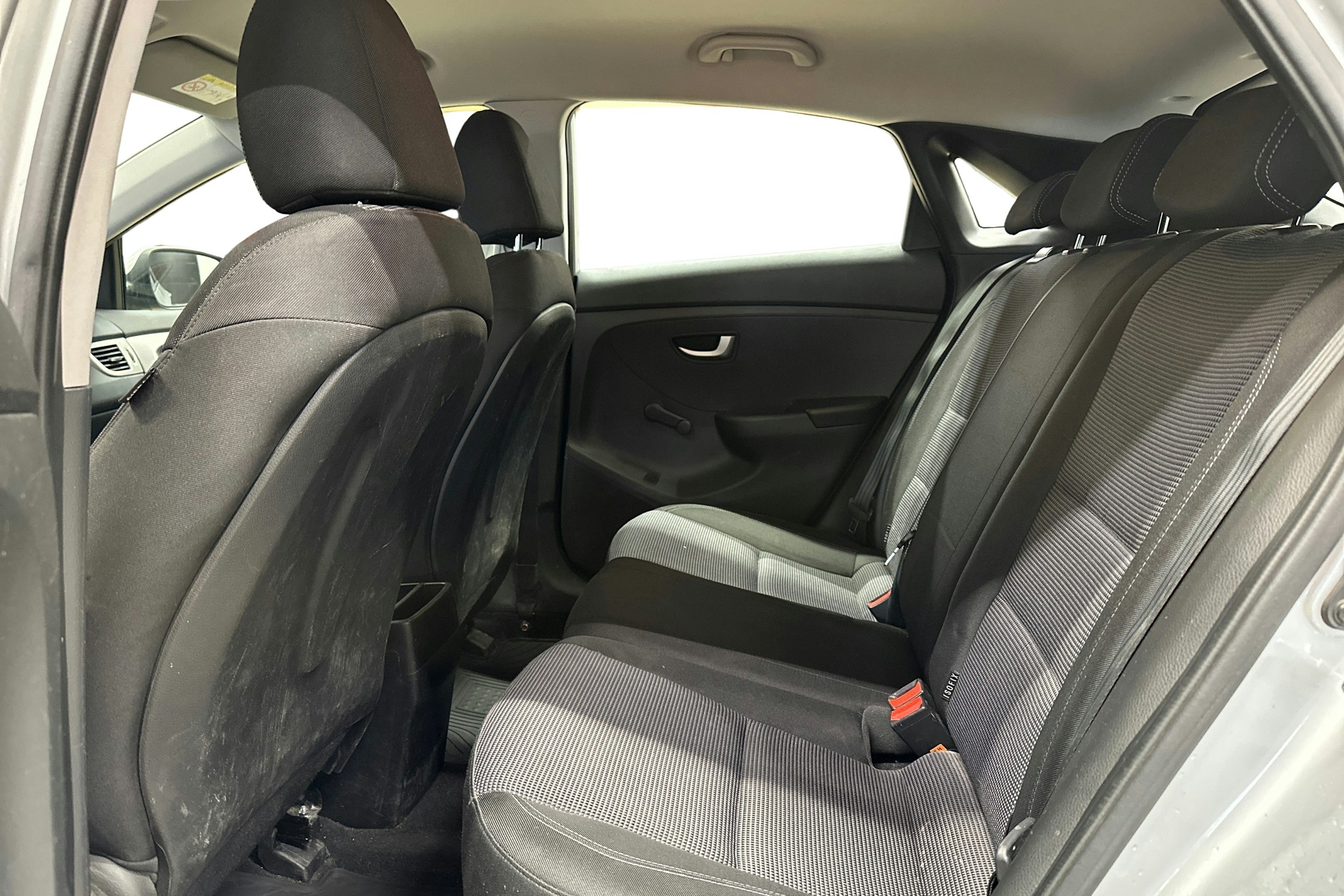 hopea Hyundai i30 5d 2015 kuva 10.