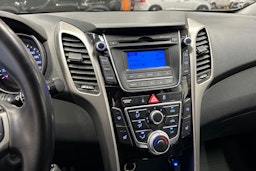 hopea Hyundai i30 5d 2015 kuva 18.