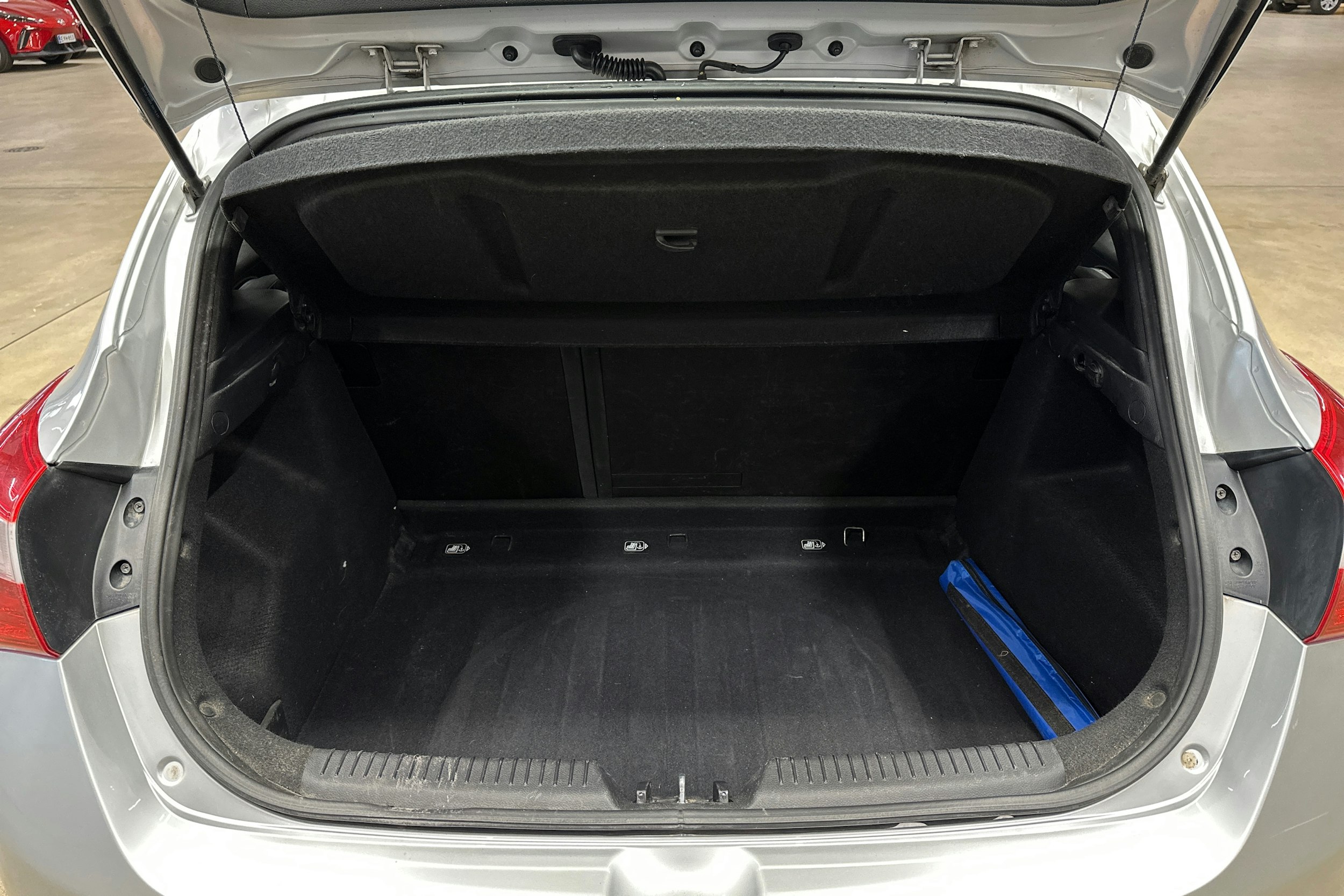 hopea Hyundai i30 5d 2015 kuva 23.