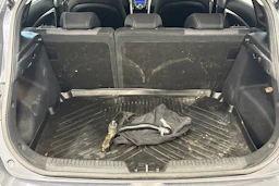 harmaa Hyundai i30 5d 2016 kuva 15.