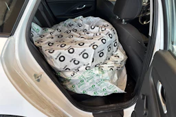 valkoinen Hyundai i30 5d 2017 kuva 13.