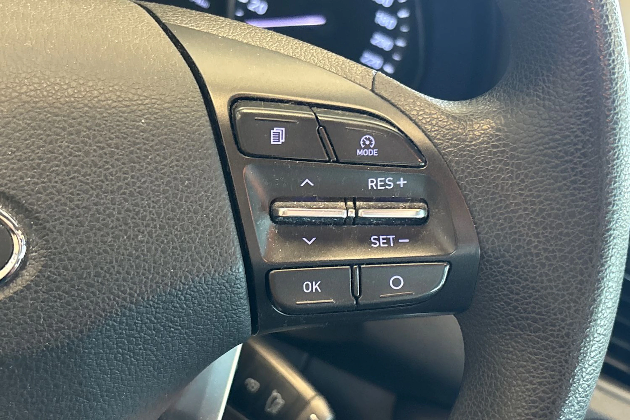 valkoinen Hyundai i30 5d 2017 kuva 41.