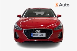 punainen Hyundai i30 5d 2017 kuva 5.