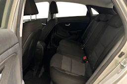 hopea Hyundai i30 5d 2017 kuva 8.