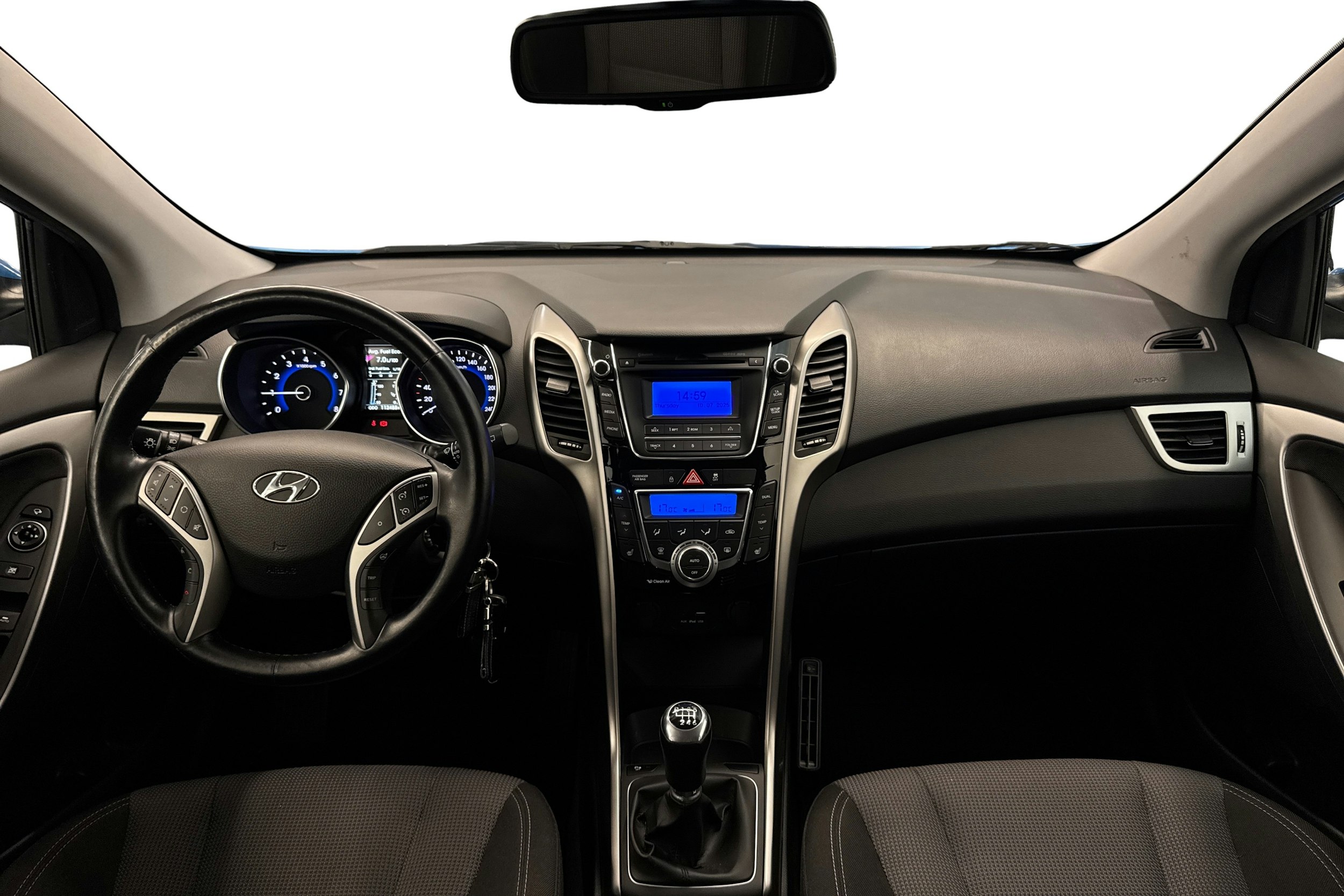 sininen Hyundai i30 5d 2017 kuva 9.