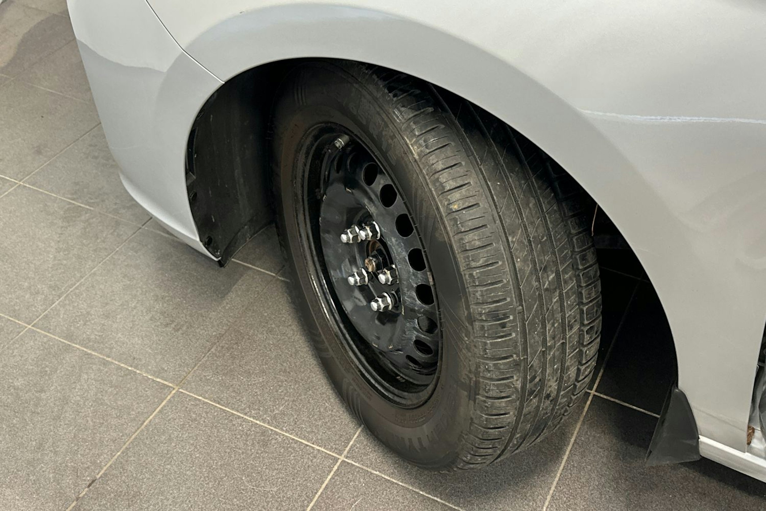 hopea Hyundai i30 5d 2018 kuva 13.
