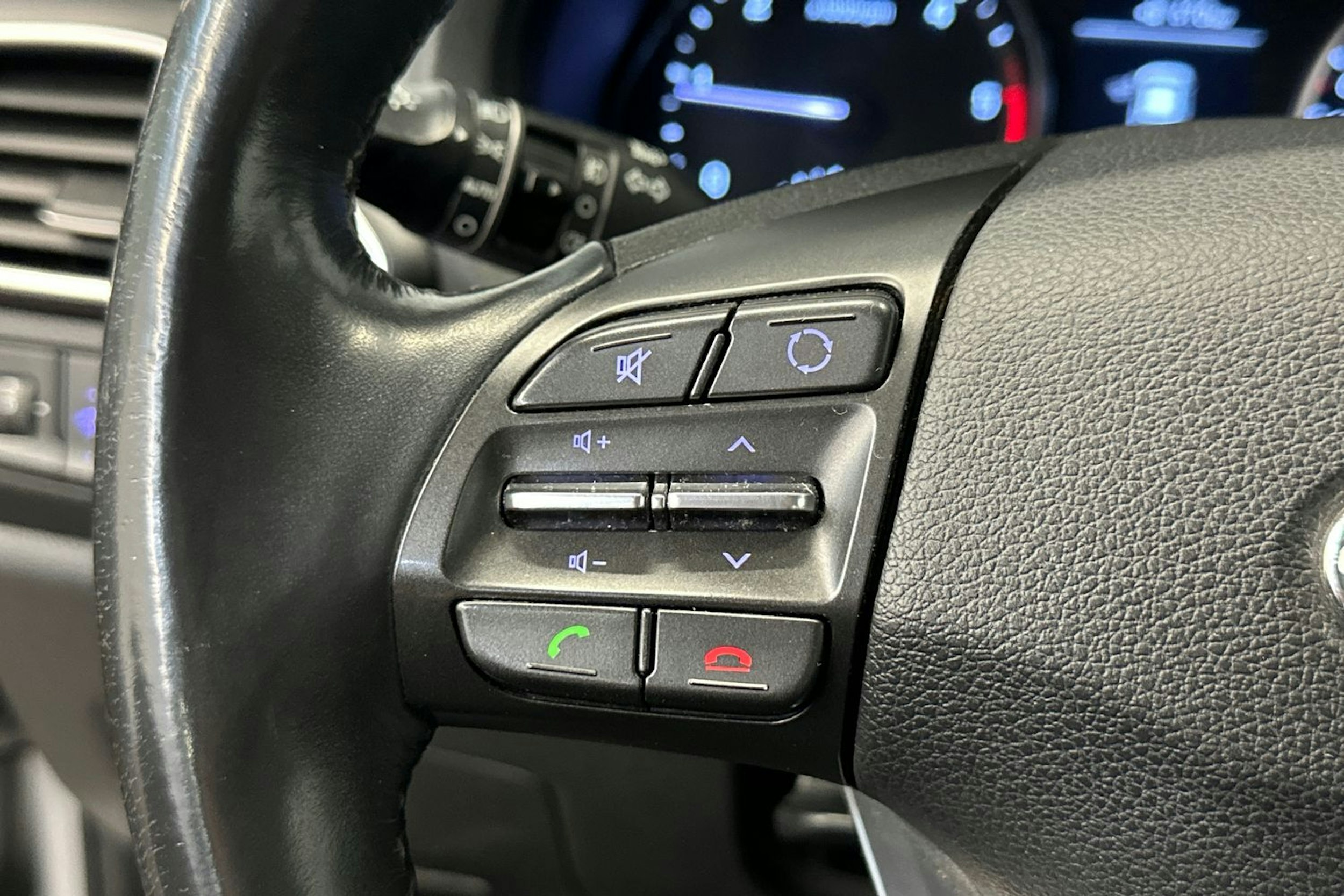 hopea Hyundai i30 5d 2018 kuva 18.