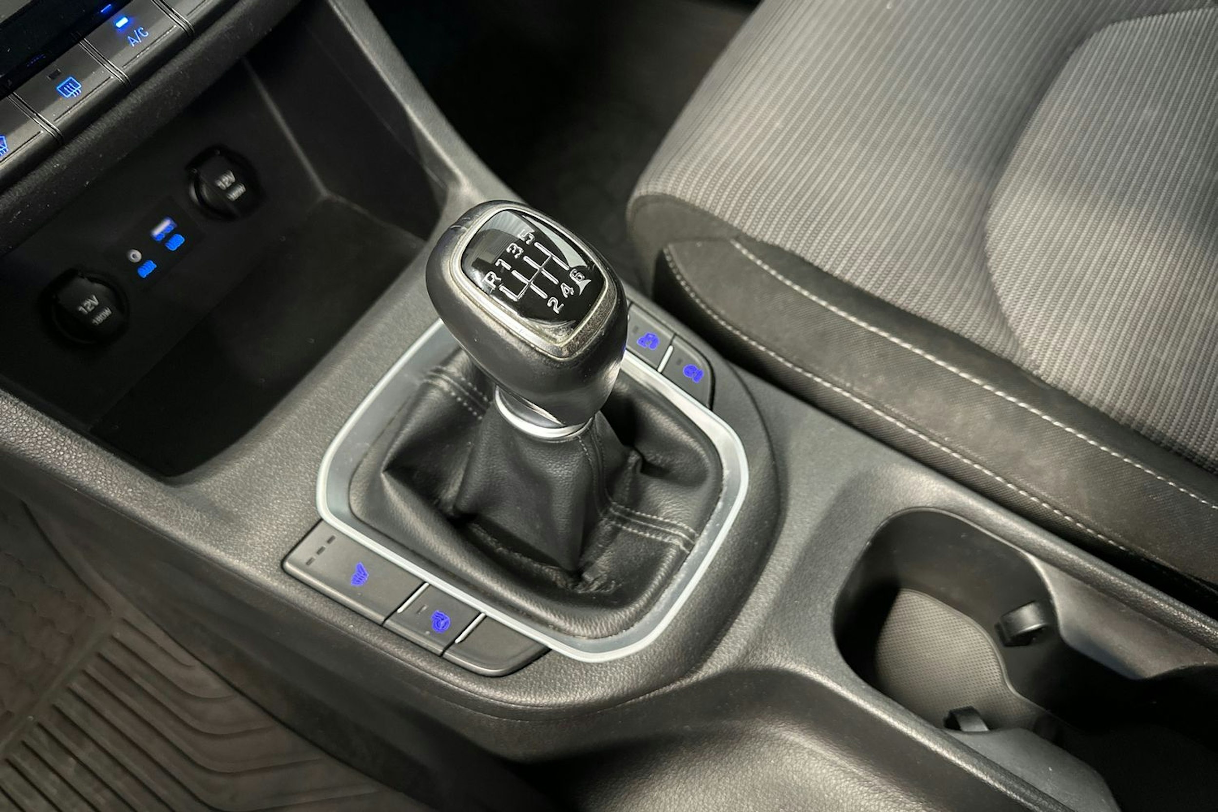 hopea Hyundai i30 5d 2018 kuva 21.