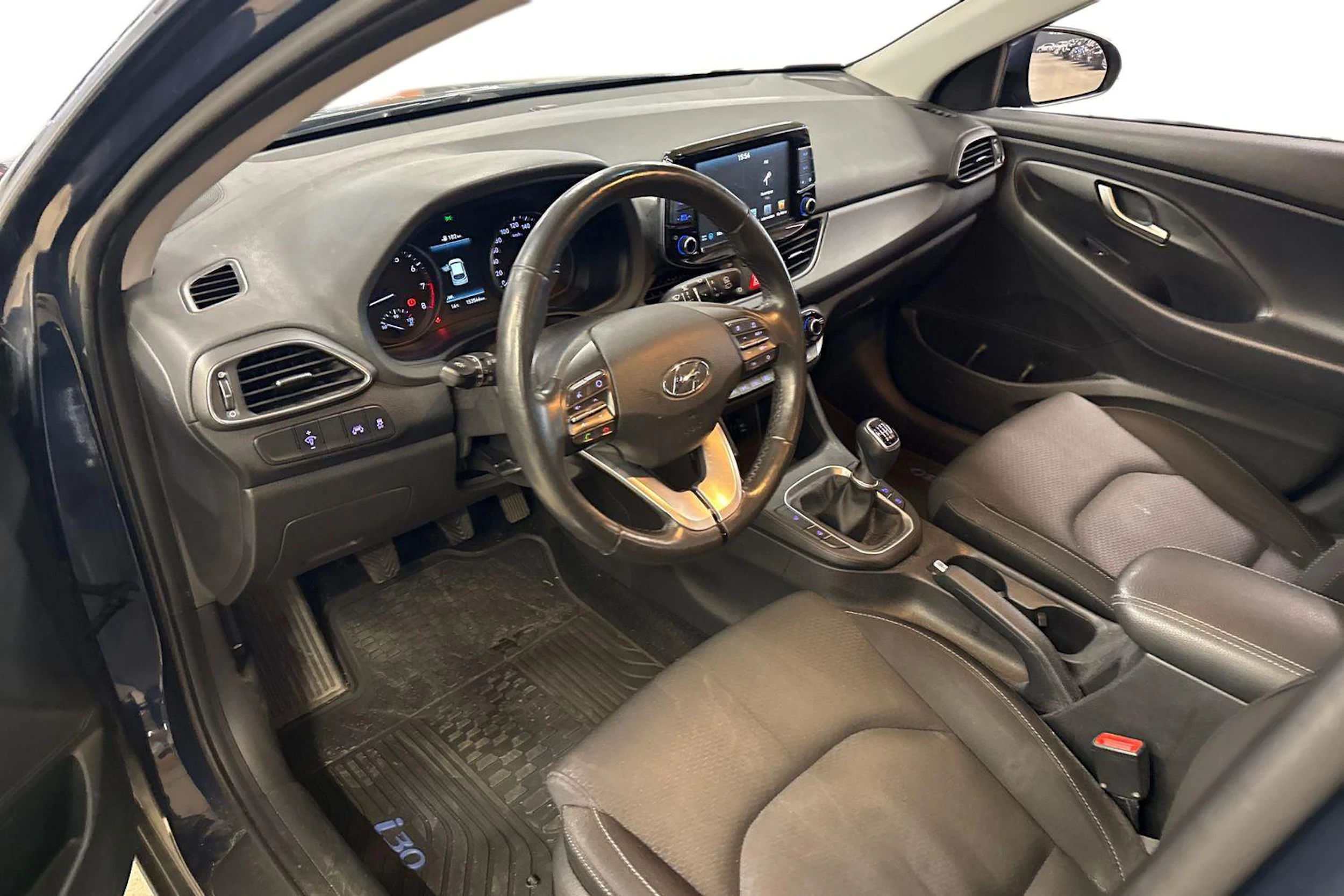 met. sininen Hyundai i30 5d 2018 kuva 3.