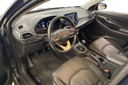 met. sininen Hyundai i30 5d 2018 kuva 3.
