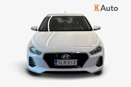 Valkoinen Hyundai i30 5d 2018 kuva 5.