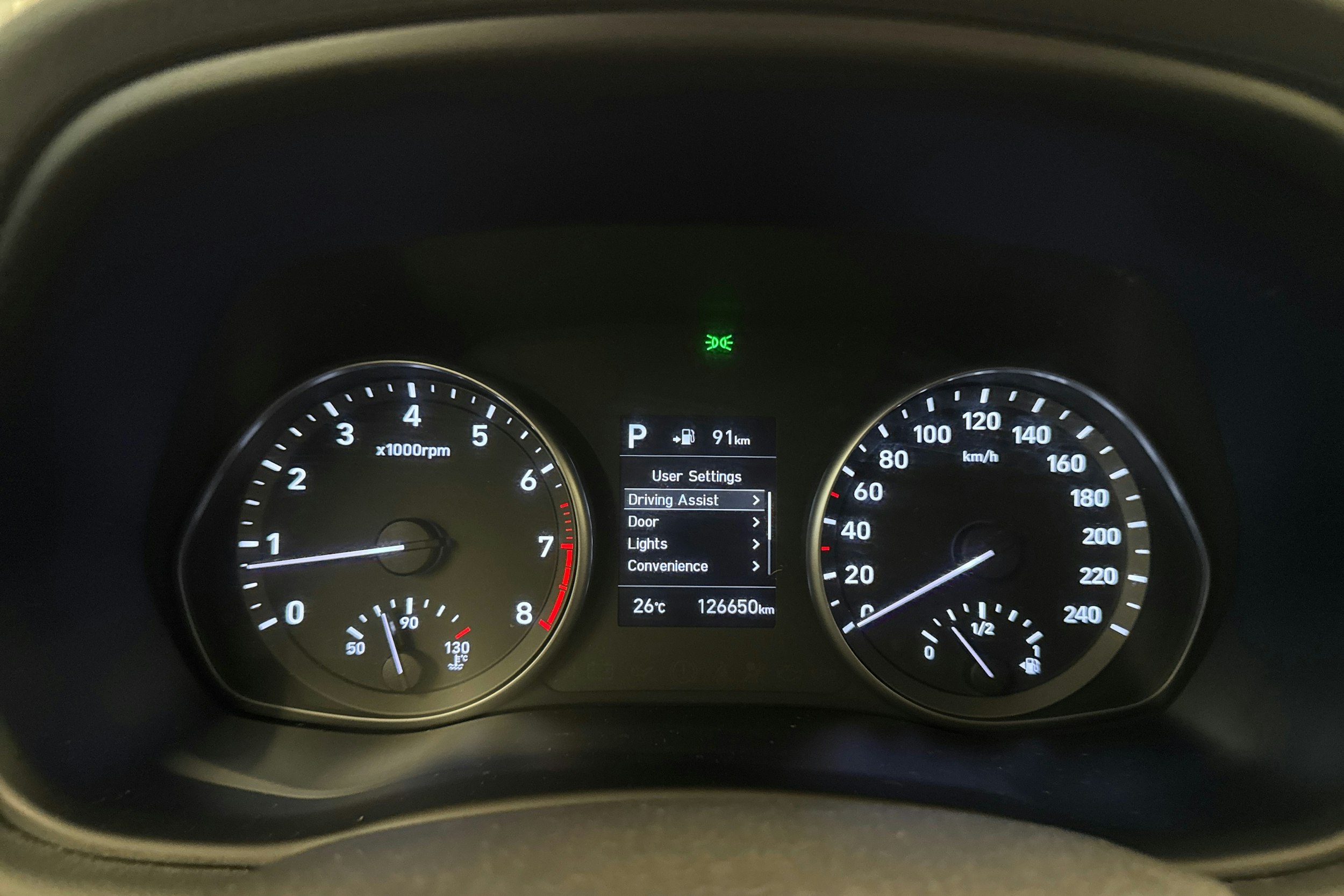 Valkoinen Hyundai i30 5d 2018 kuva 17.