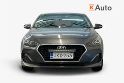 harmaa Hyundai i30 Fastback 2018 kuva 5.
