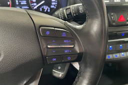 Valkoinen Hyundai i30 Hatchback 2020 kuva 13.