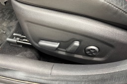 Punainen Hyundai i30 Hatchback 2021 kuva 27.