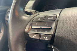 harmaa Hyundai i30 2021 kuva 18.