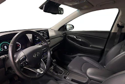 sininen Hyundai i30 2022 kuva 3.