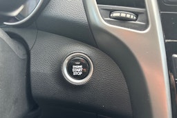 musta Hyundai i30 Wagon 2014 kuva 16.
