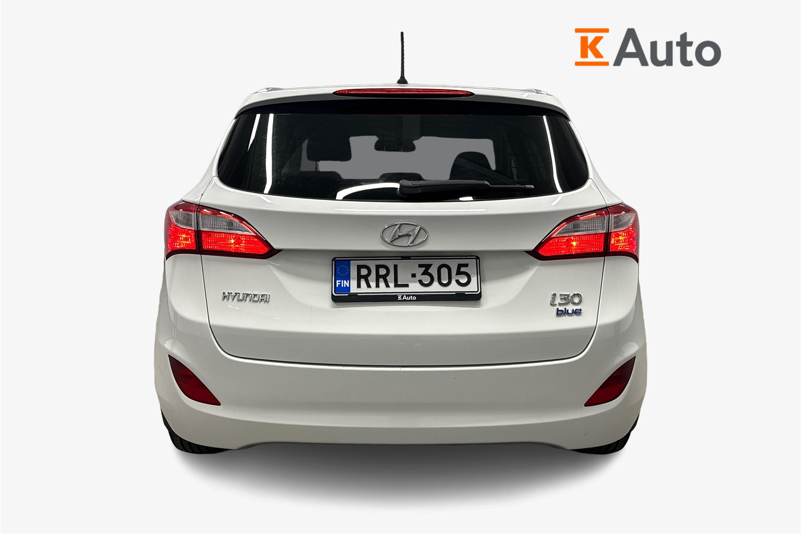 Hyundai i30 1,6 GDI 6MT ISG Comfort Plus 2014, photo 3/25