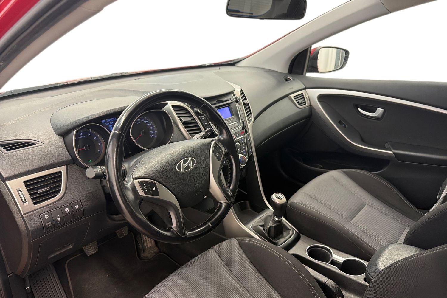 Hyundai i30 2014, photo 6/23