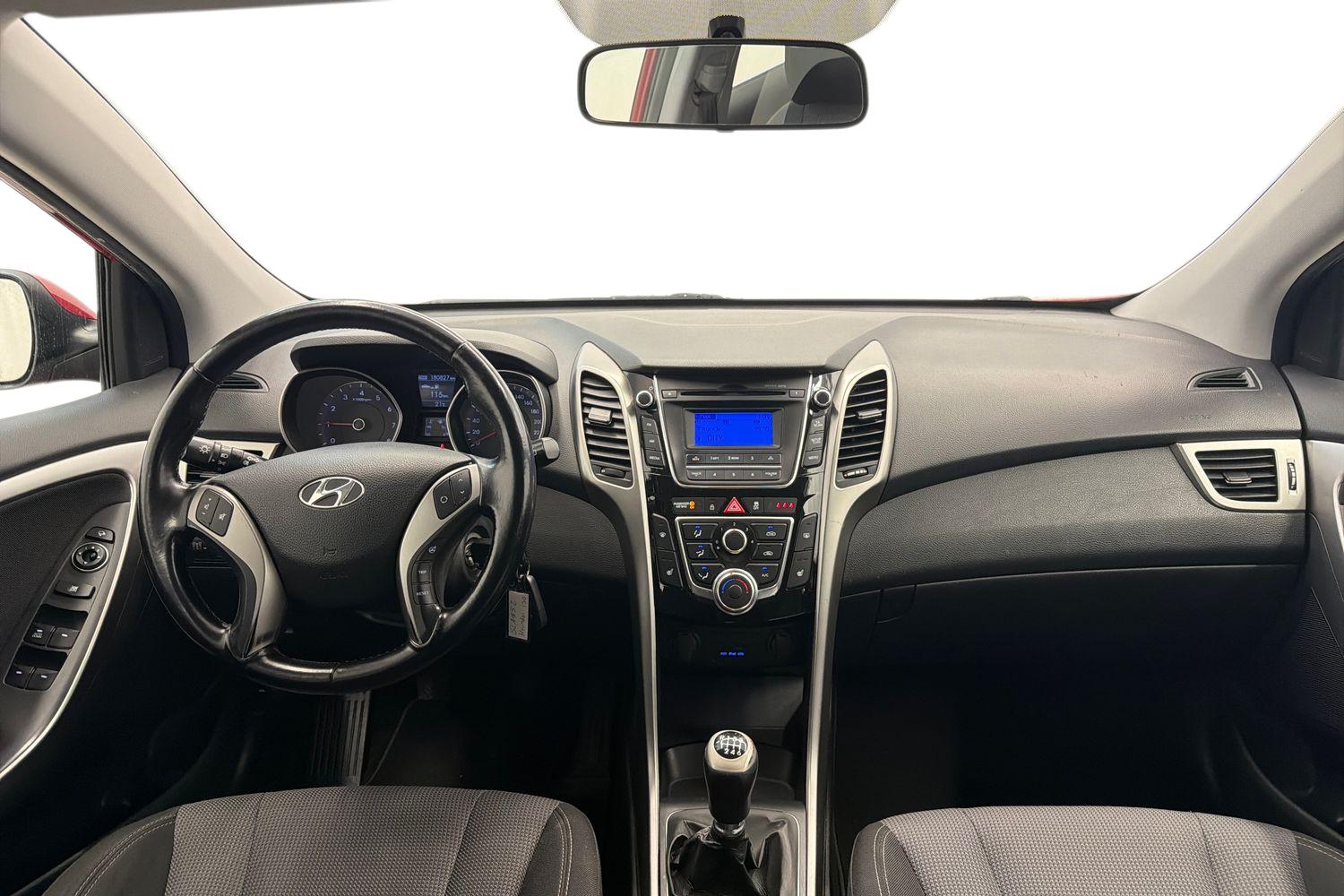 Hyundai i30 2014, photo 7/23
