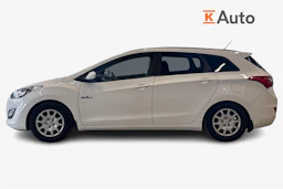 Valkoinen Hyundai i30 Wagon 2015 kuva 5.