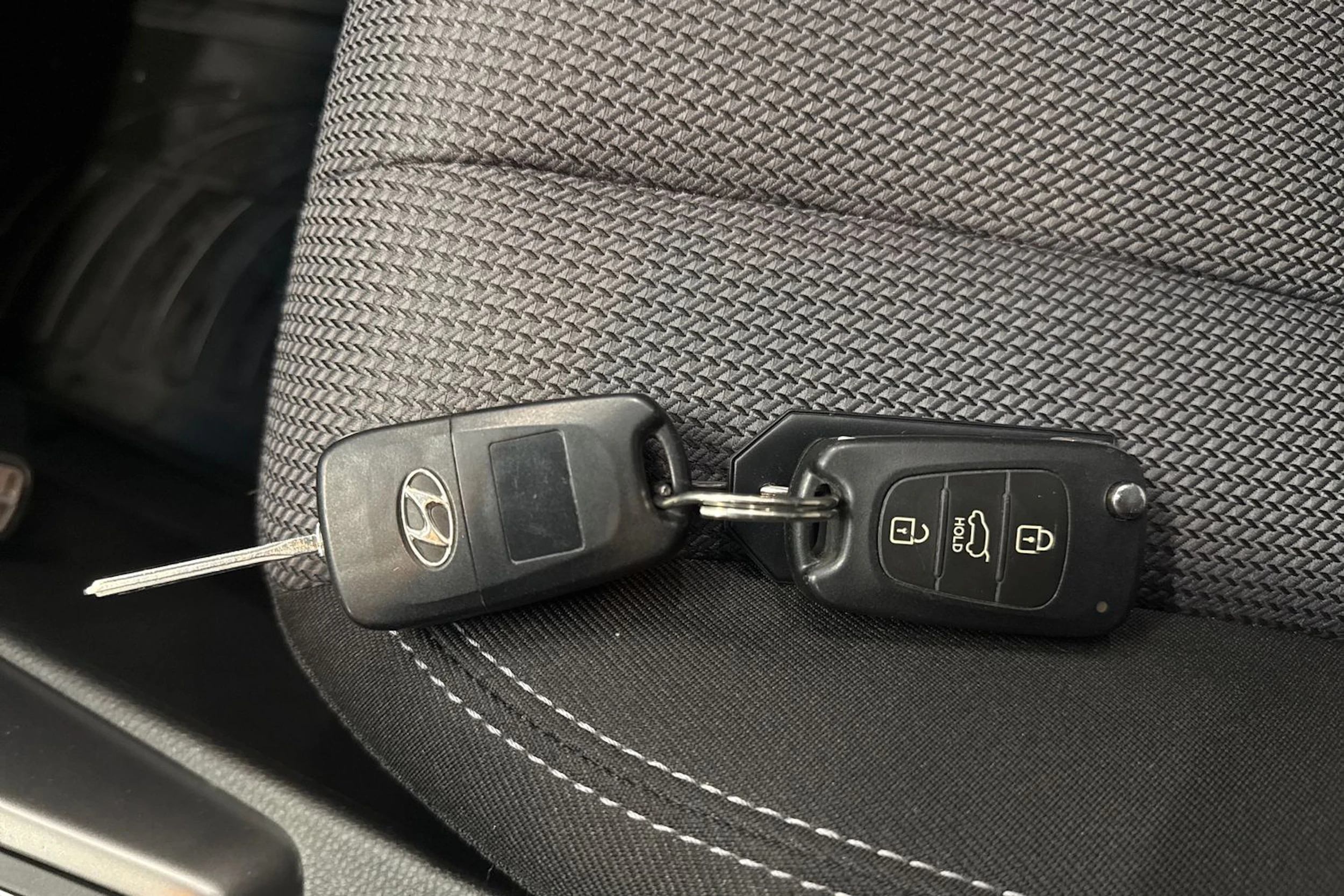 Valkoinen Hyundai i30 Wagon 2015 kuva 27.