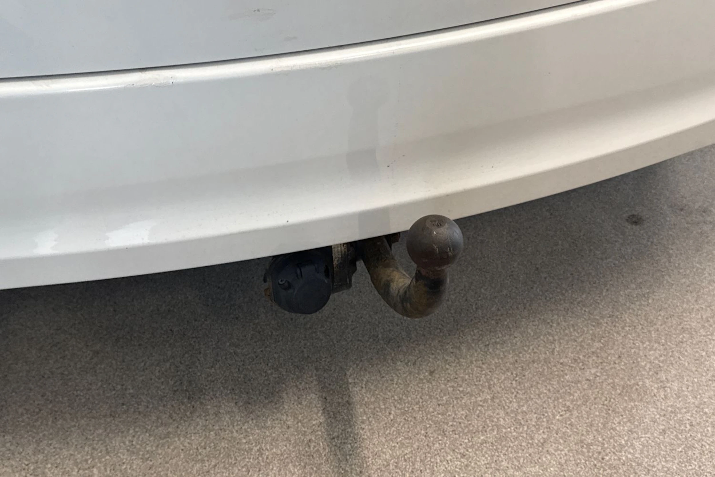 Valkoinen Hyundai i30 Wagon 2015 kuva 30.